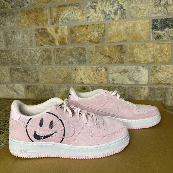 Nike “Have a Nike Day” Pink Smiley Face Air Force 1 Sneakers - Picture 4 of 9